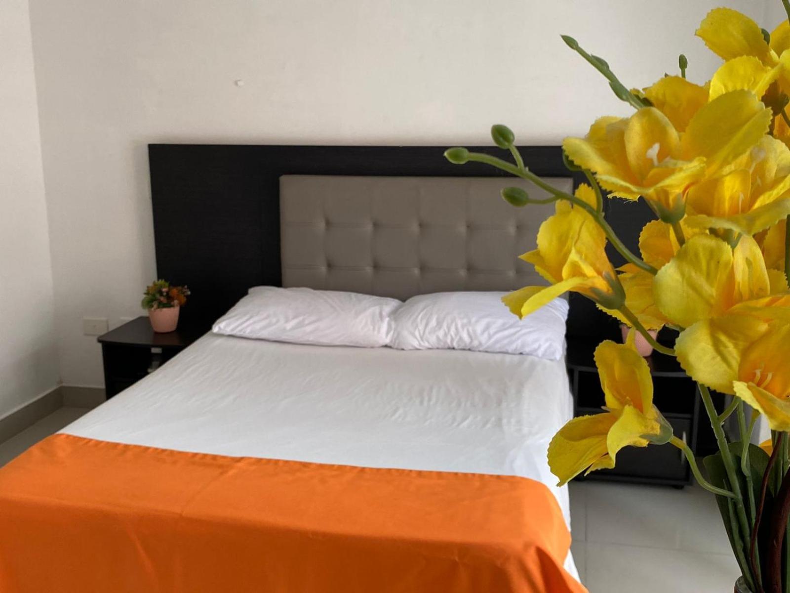 Apartaestudios Laureles Medellin Luaran gambar